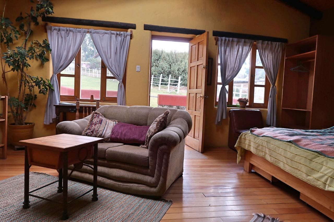 The Lazy Dog Inn A Mountain Lodge อัวรัซ ภายนอก รูปภาพ