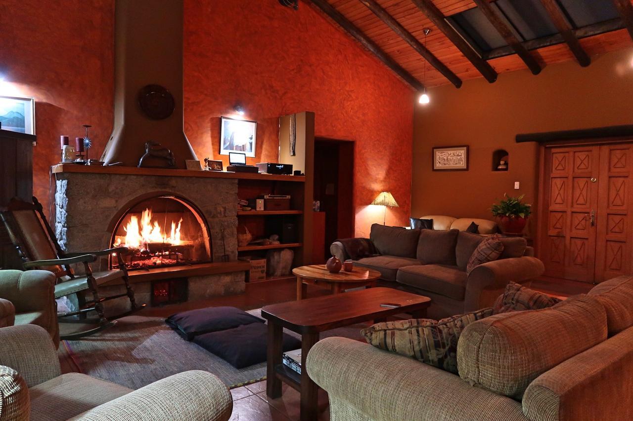 The Lazy Dog Inn A Mountain Lodge อัวรัซ ภายนอก รูปภาพ