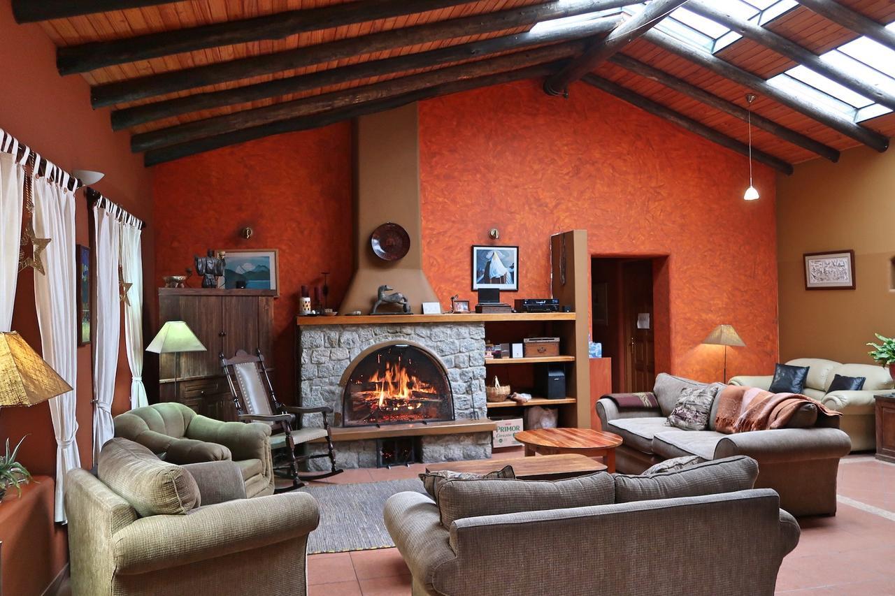 The Lazy Dog Inn A Mountain Lodge อัวรัซ ภายนอก รูปภาพ