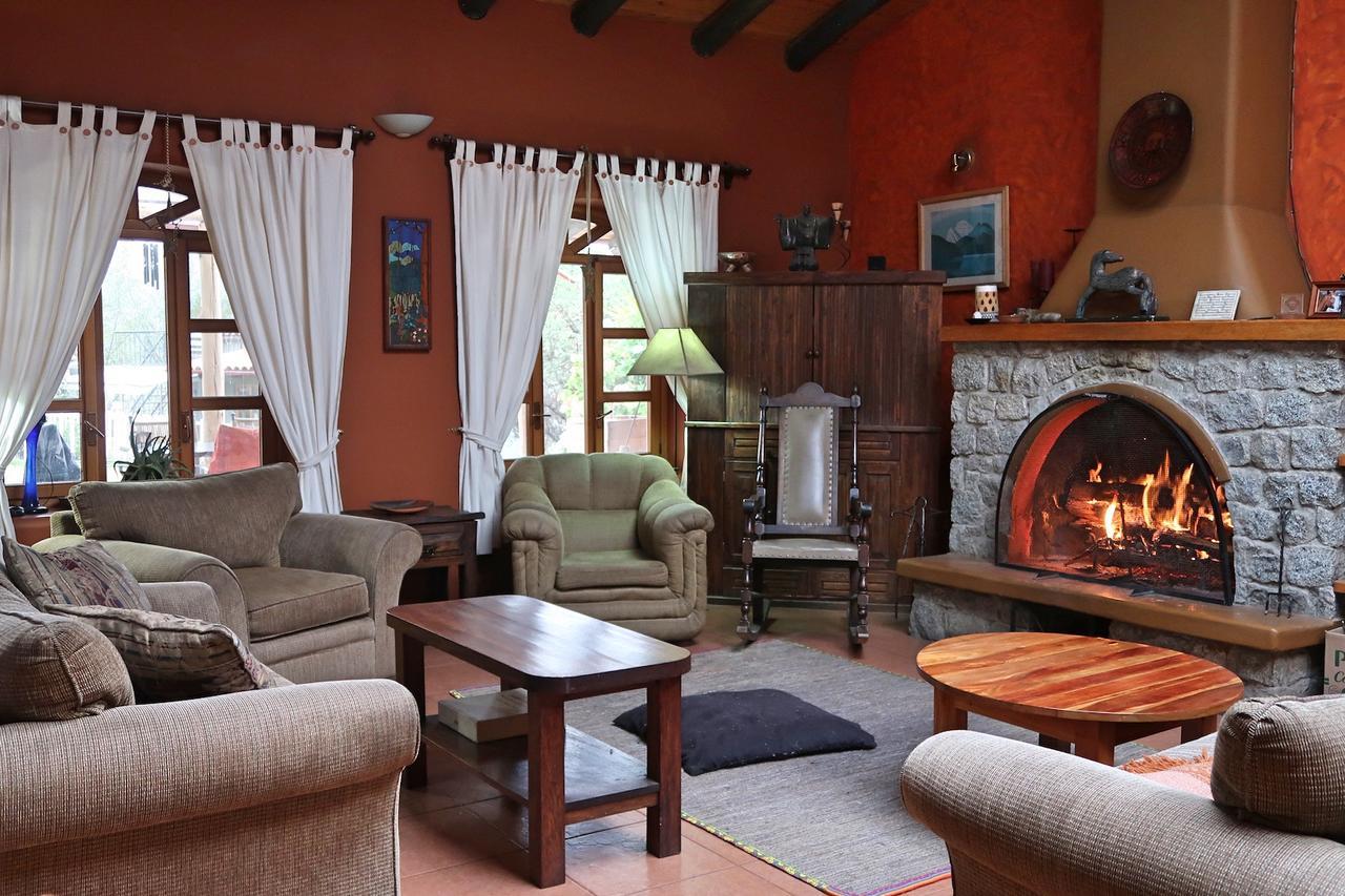 The Lazy Dog Inn A Mountain Lodge อัวรัซ ภายนอก รูปภาพ